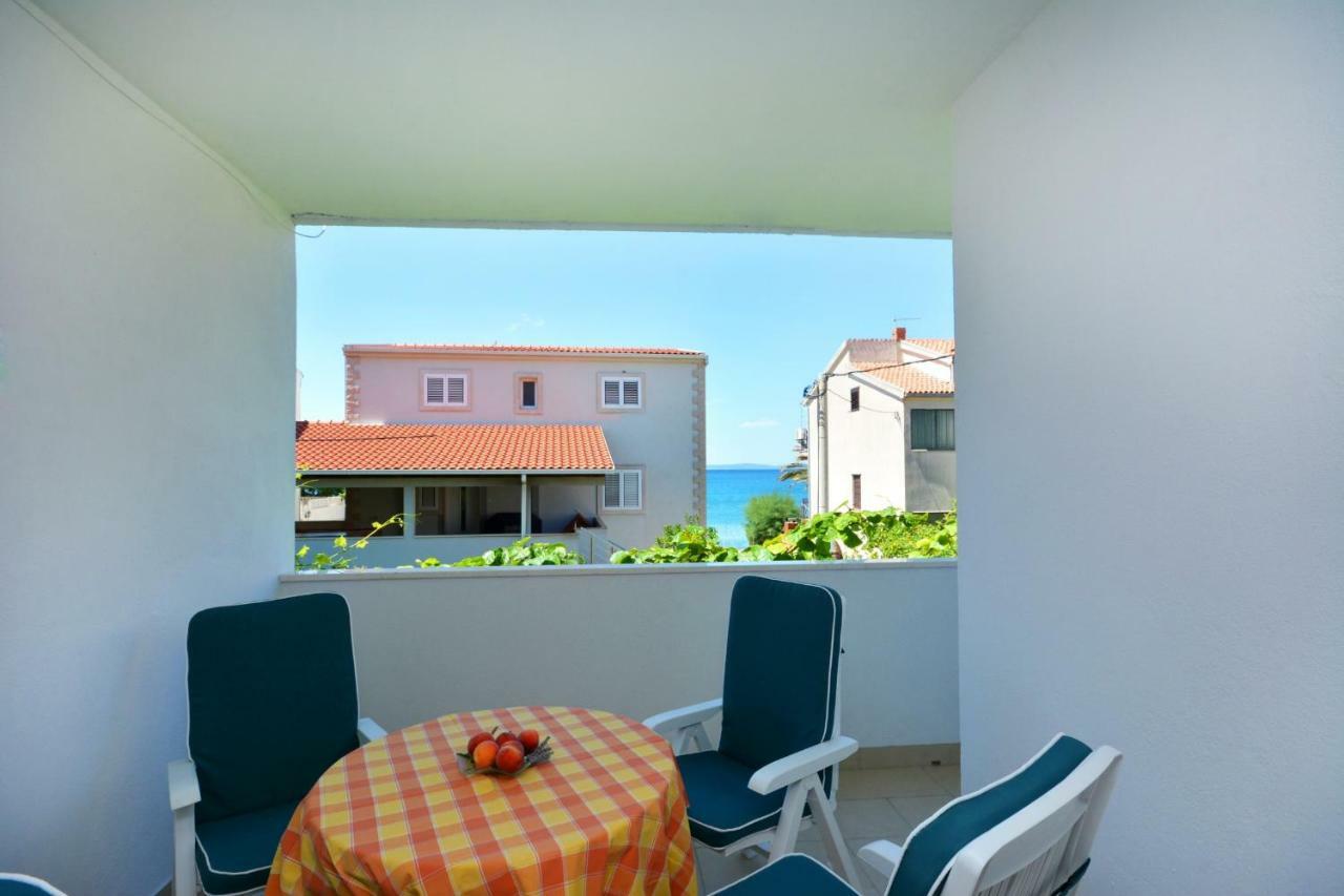 M & M Apartment Podstrana Exterior photo